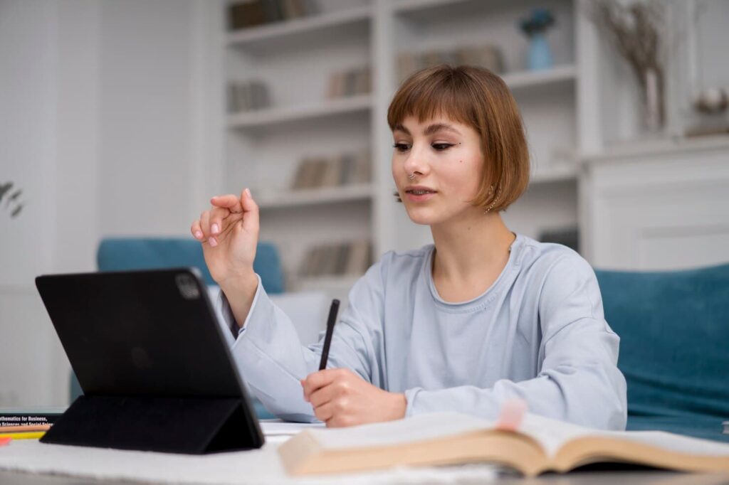 Student using an AI-enabled online learning platform for an international online MBA program.
